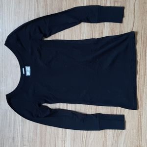 Black long sleeve scoop neck shirt